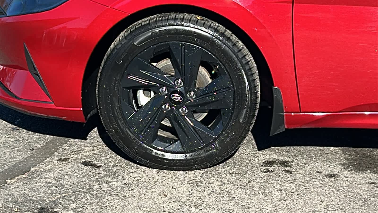 Thumbnail: 2023 Hyundai Elantra - 9