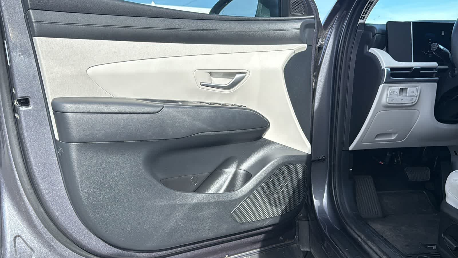 Thumbnail: 2025 Hyundai Tucson - 23