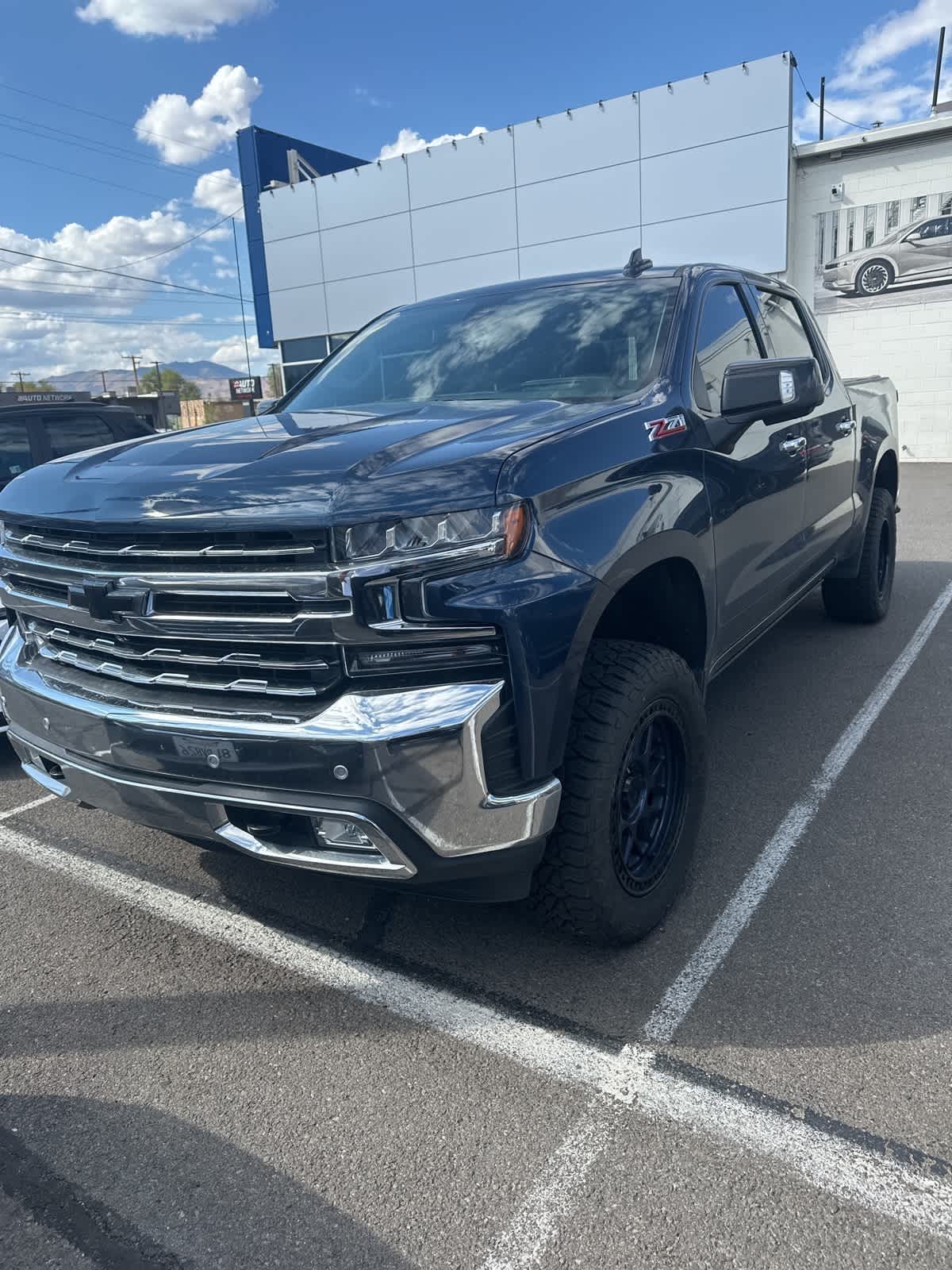 Thumbnail: 2022 Chevrolet Silverado 1500 - 2