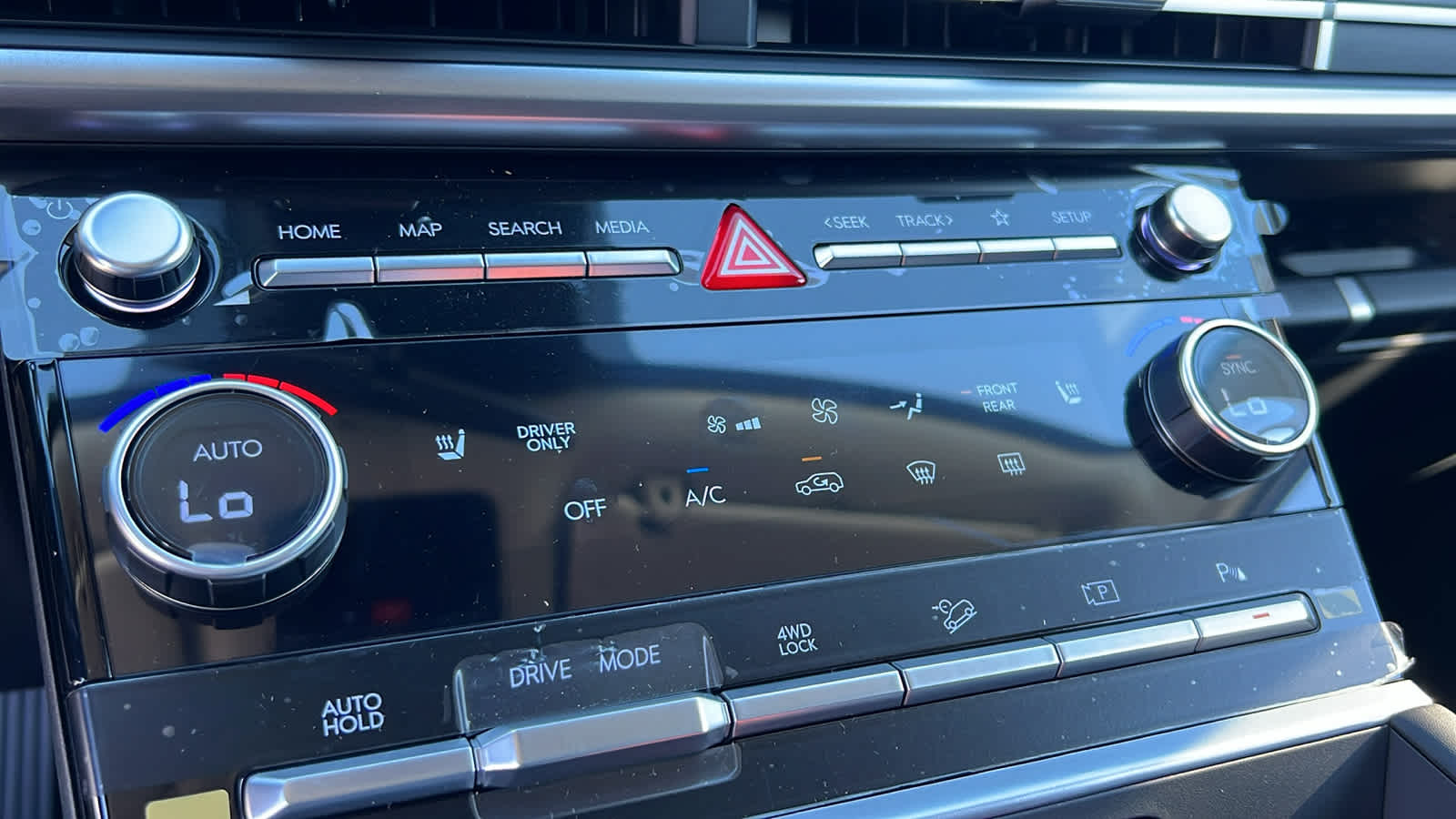 Thumbnail: 2026 Hyundai Santa Fe - 14