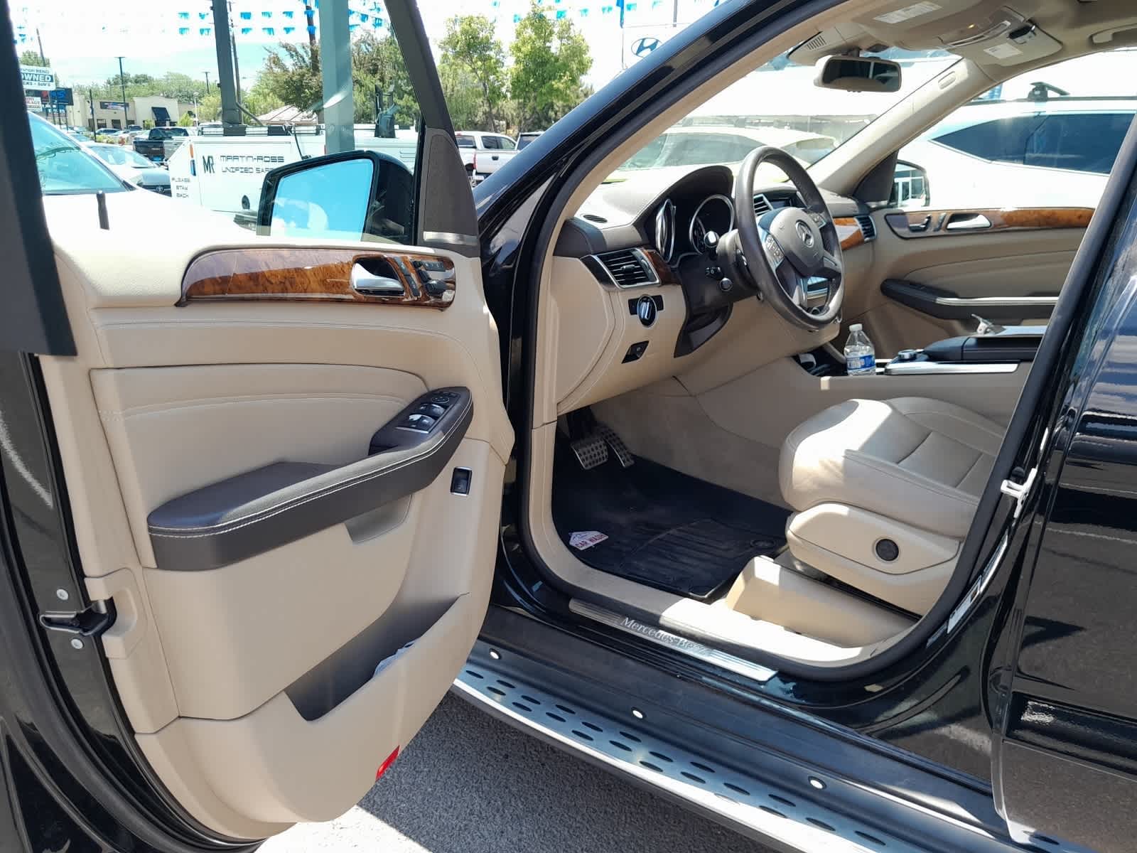 2015 Mercedes-Benz M-Class ML 400 10