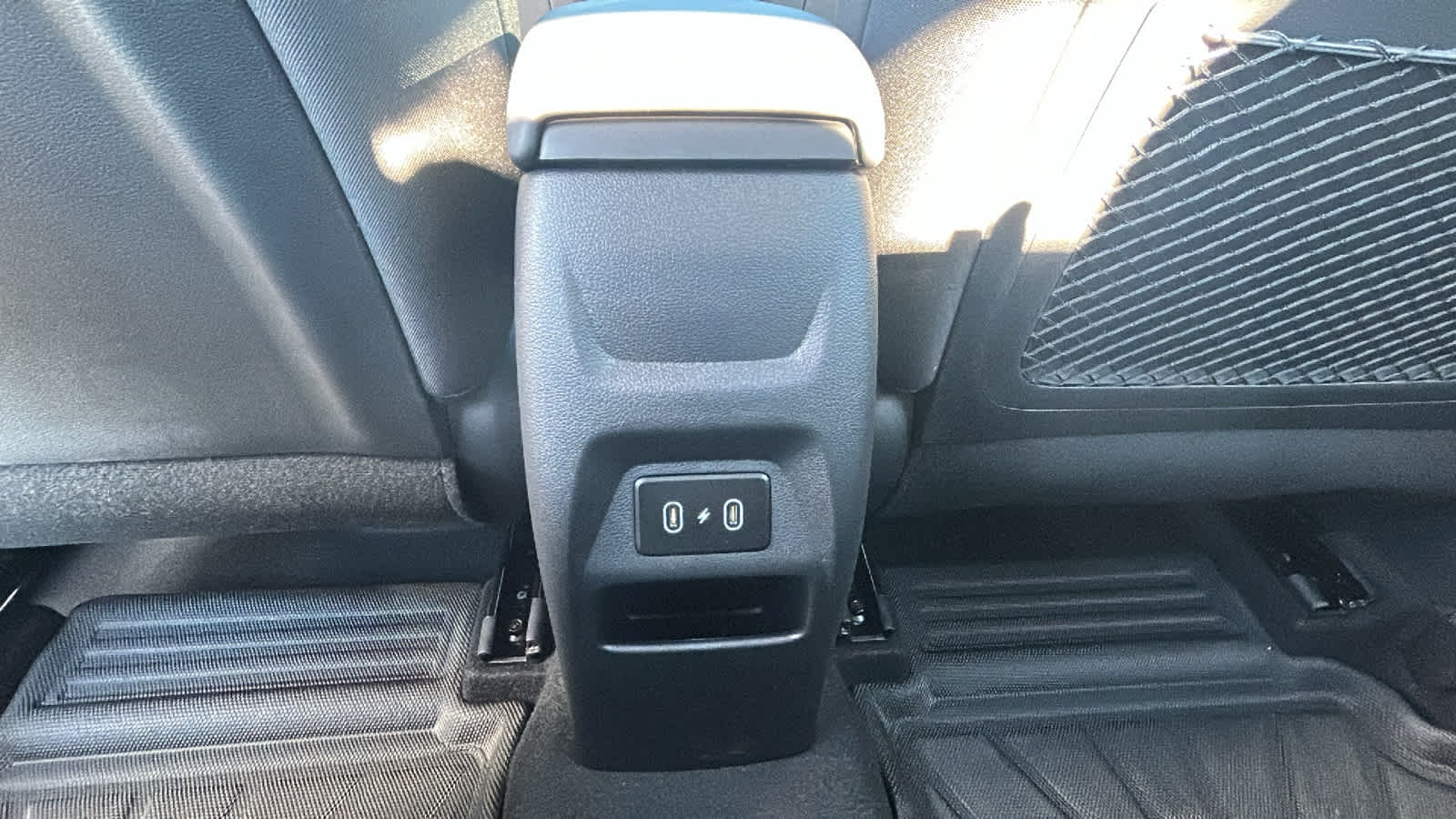 Thumbnail: 2026 Hyundai Venue - 25