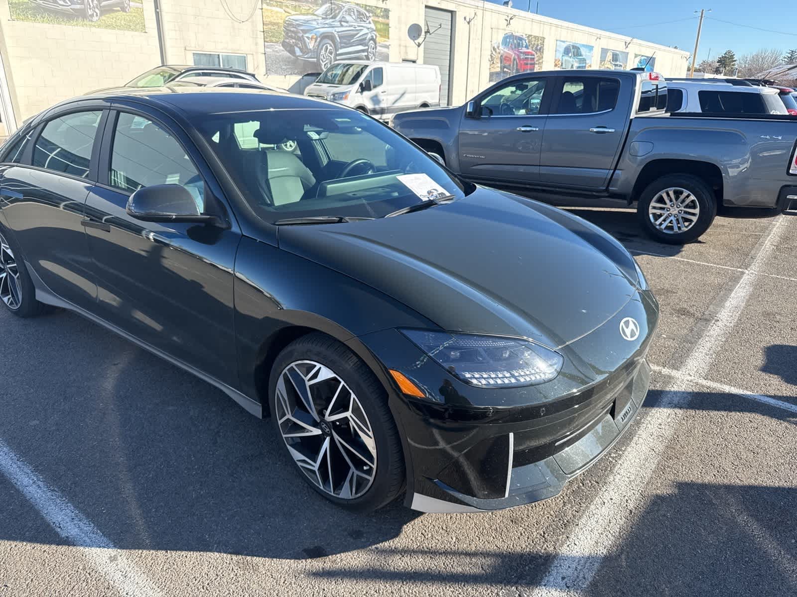 Thumbnail: 2023 Hyundai Ioniq 6 - 7