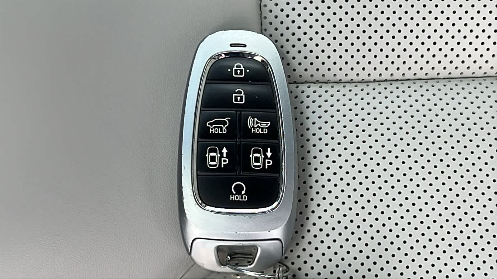 Thumbnail: 2024 Hyundai Palisade - 29