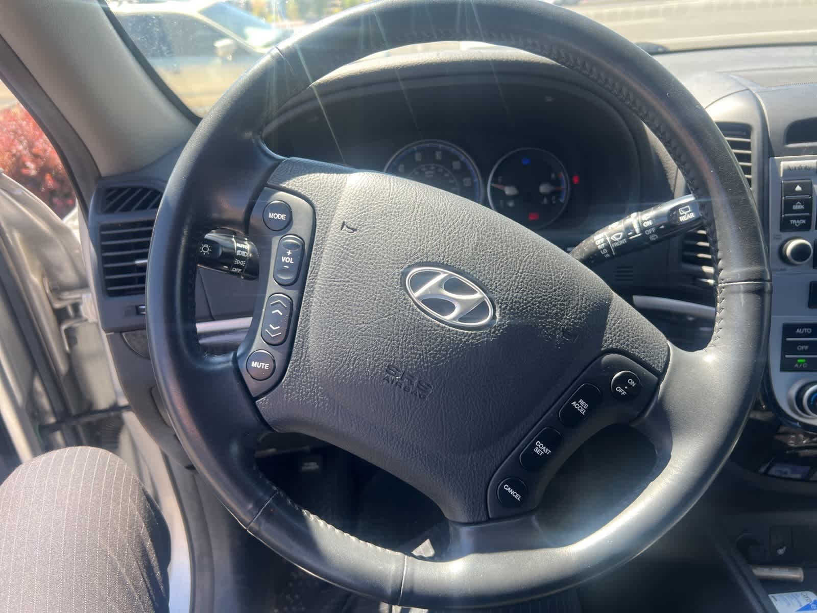 Thumbnail: 2008 Hyundai Santa Fe - 14