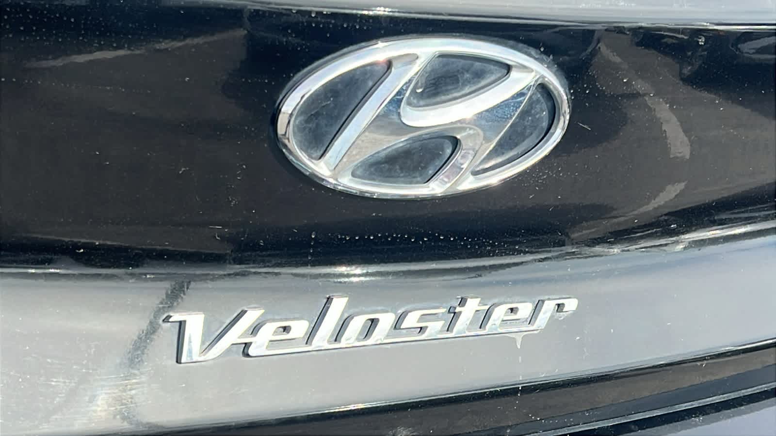 Thumbnail: 2020 Hyundai Veloster - 26
