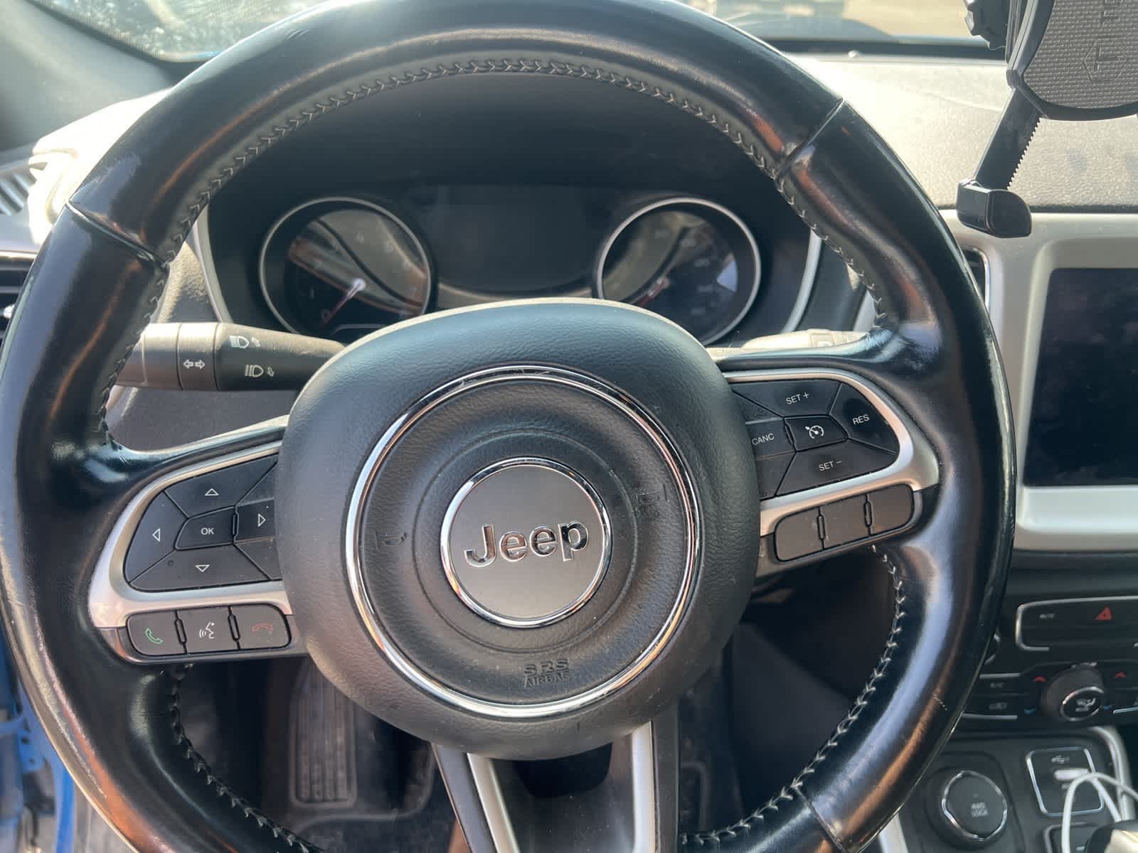 Thumbnail: 2021 Jeep Compass - 18