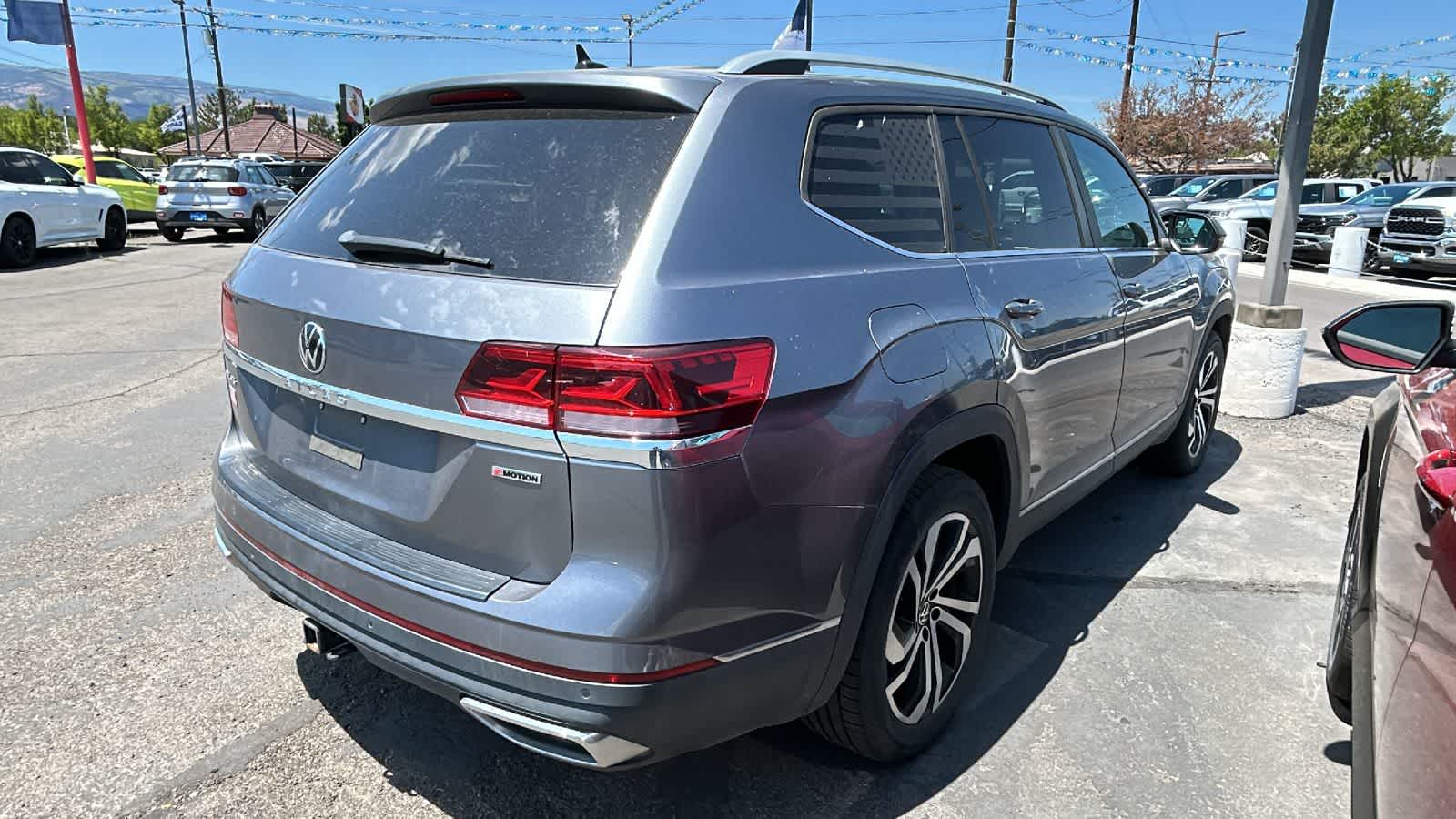 Thumbnail: 2022 Volkswagen Atlas - 15