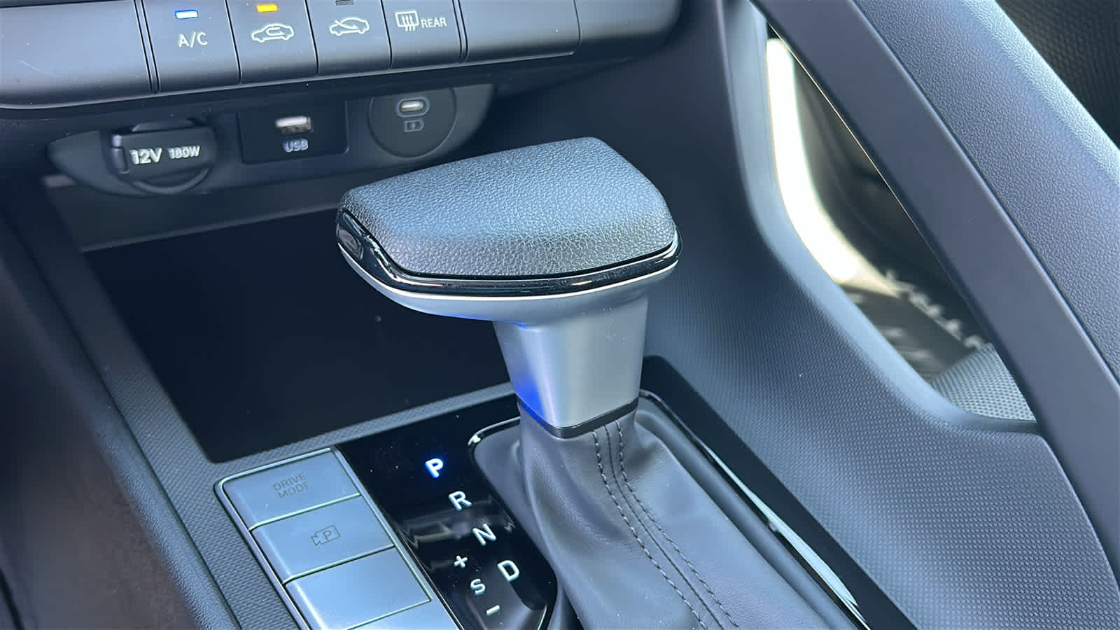 Thumbnail: 2026 Hyundai Elantra - 13