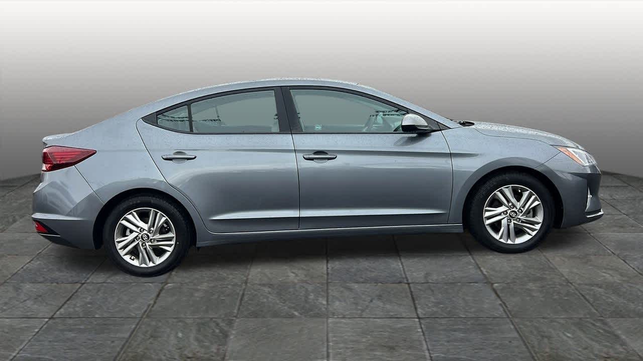 Thumbnail: 2019 Hyundai Elantra - 4