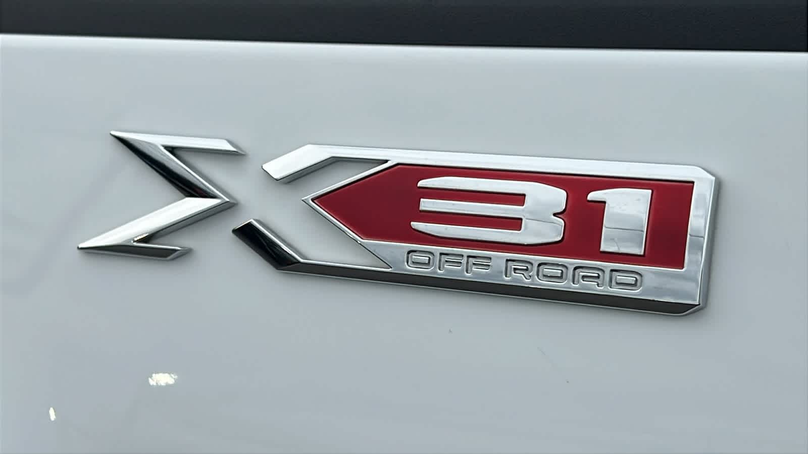 Thumbnail: 2023 GMC Sierra 2500 - 31