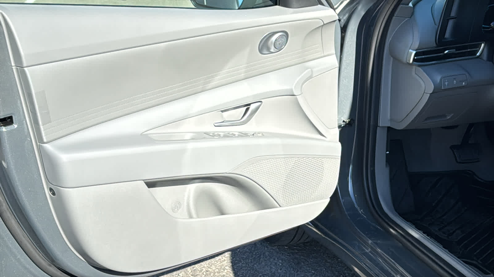 Thumbnail: 2026 Hyundai Elantra - 23