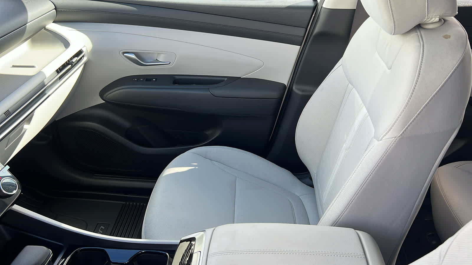 Thumbnail: 2026 Hyundai Tucson - 12