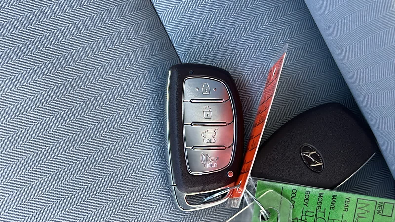 Thumbnail: 2022 Hyundai Ioniq - 29