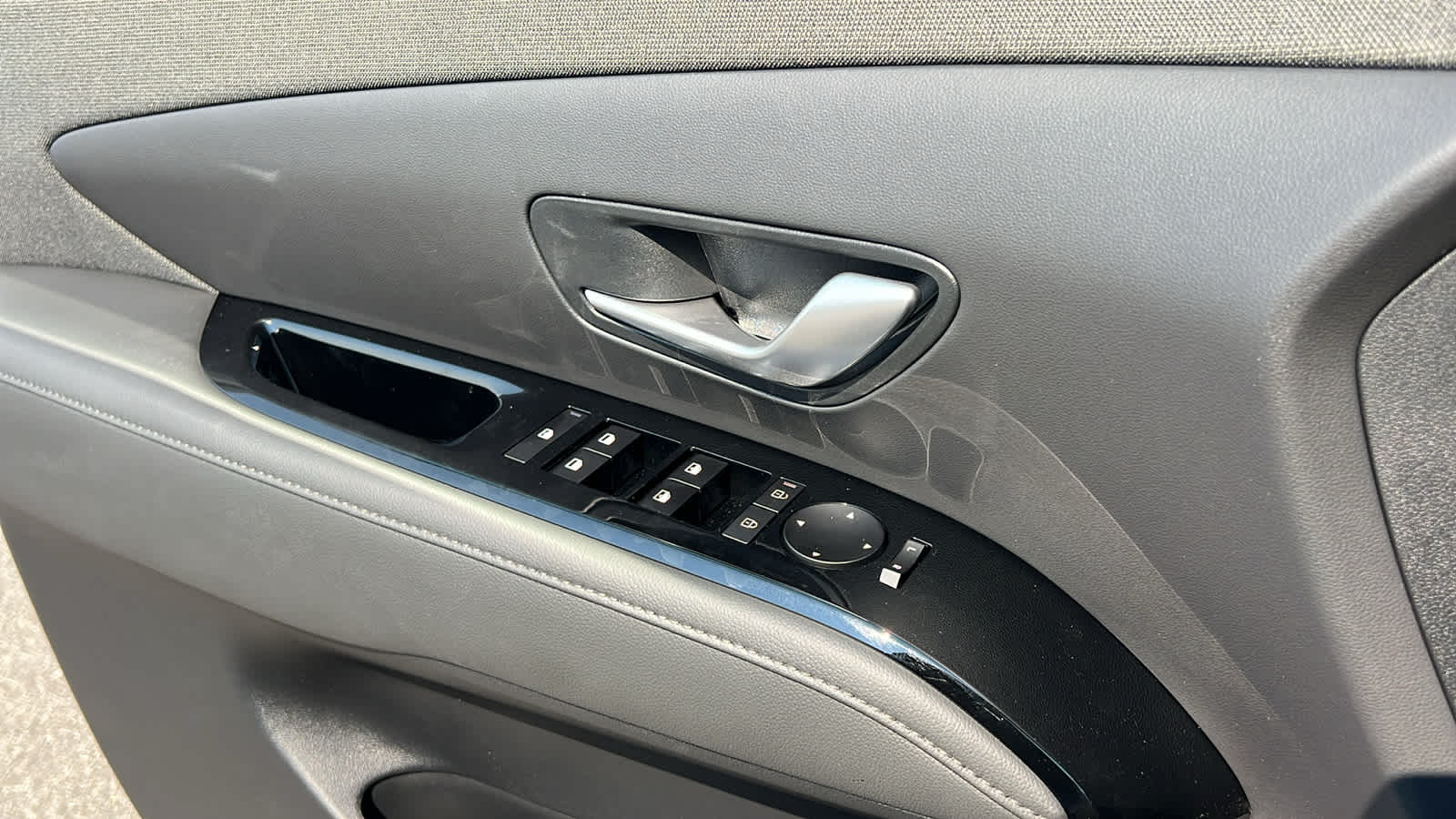 Thumbnail: 2025 Hyundai Santa Cruz - 22