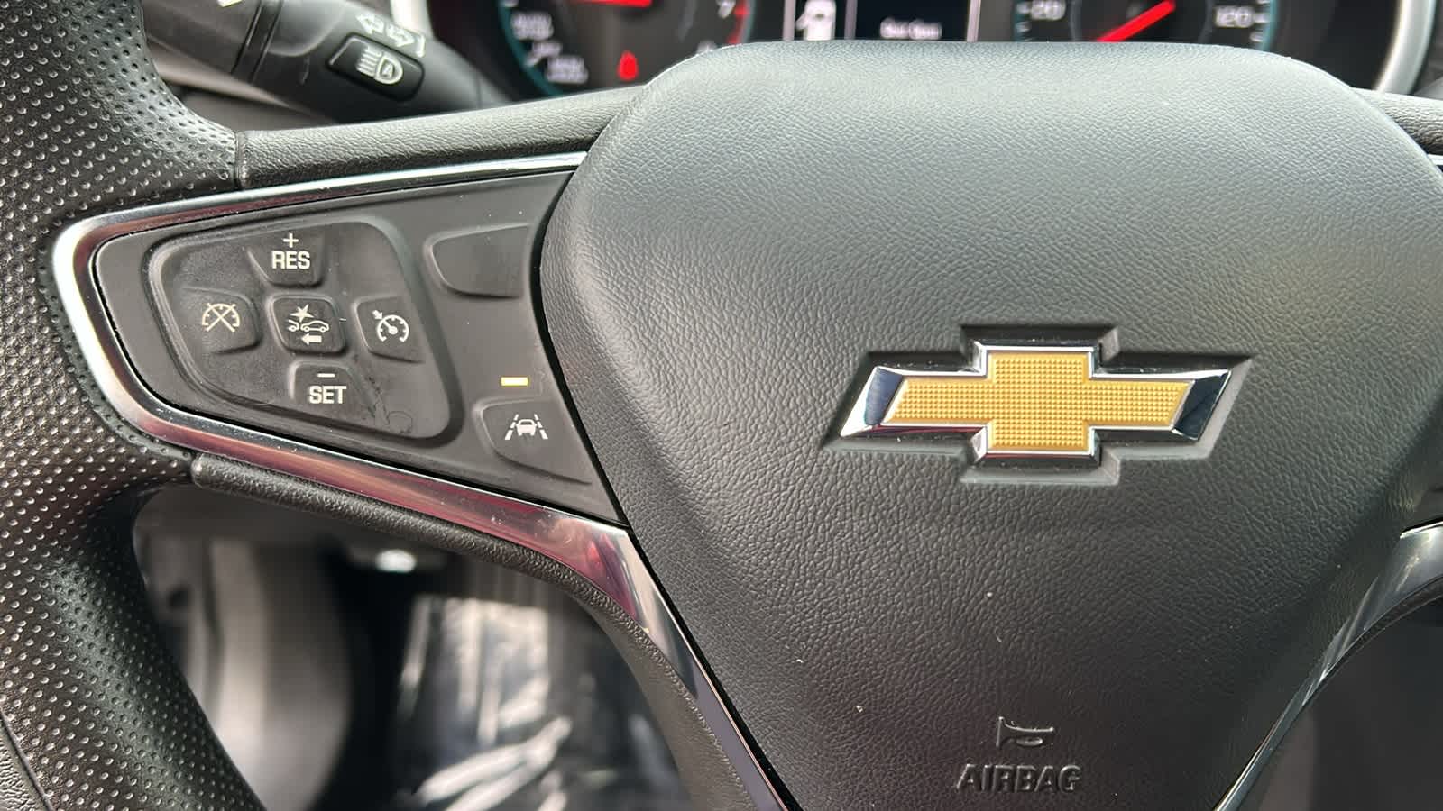 Thumbnail: 2023 Chevrolet Malibu - 19