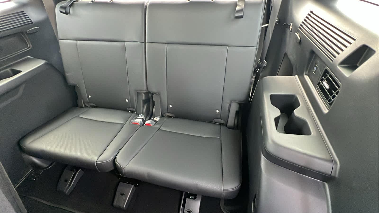 Thumbnail: 2026 Hyundai Santa Fe - 31