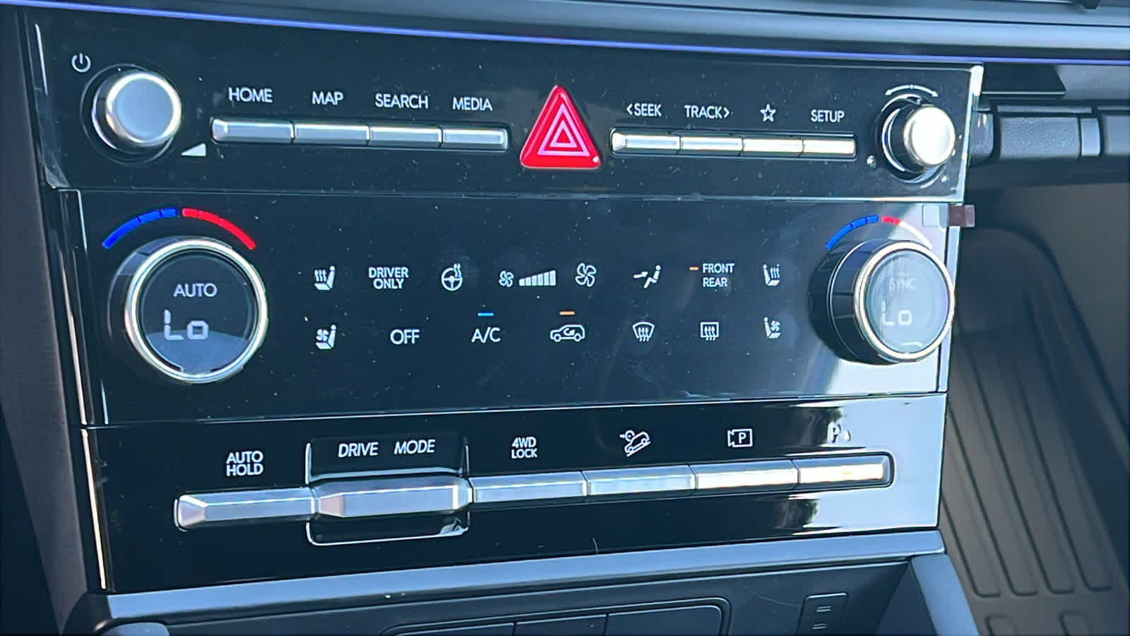 Thumbnail: 2026 Hyundai Santa Fe - 14