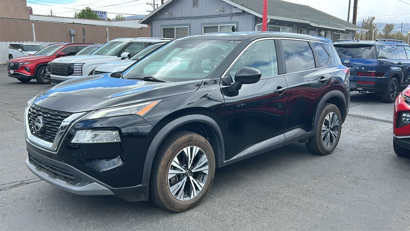 Thumbnail: 2023 Nissan Rogue - 1