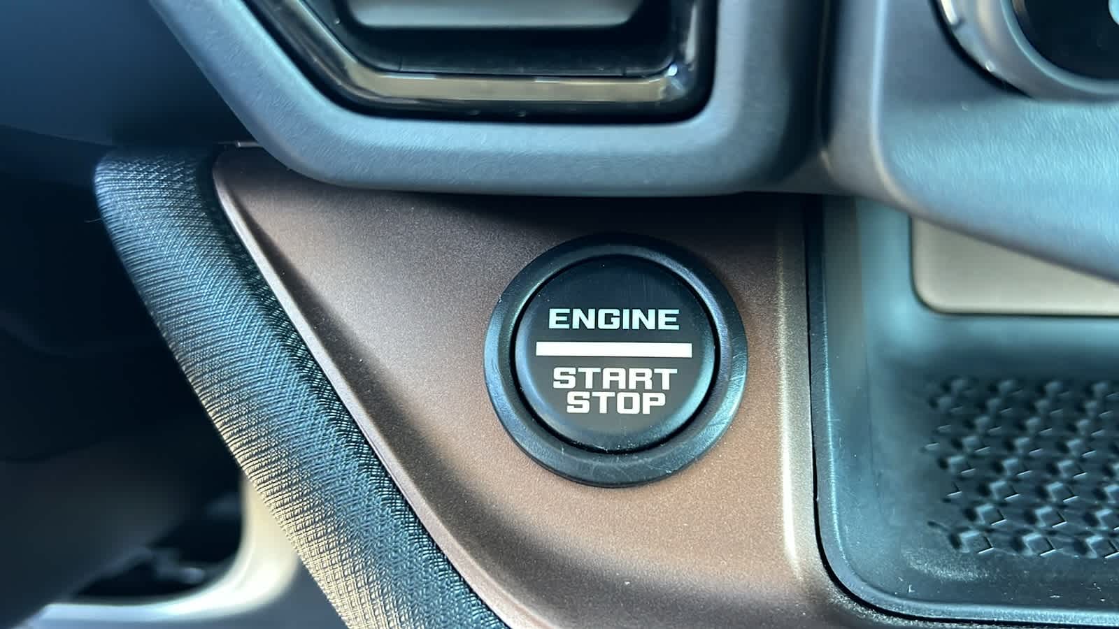 Thumbnail: 2021 Ford Bronco Sport - 17