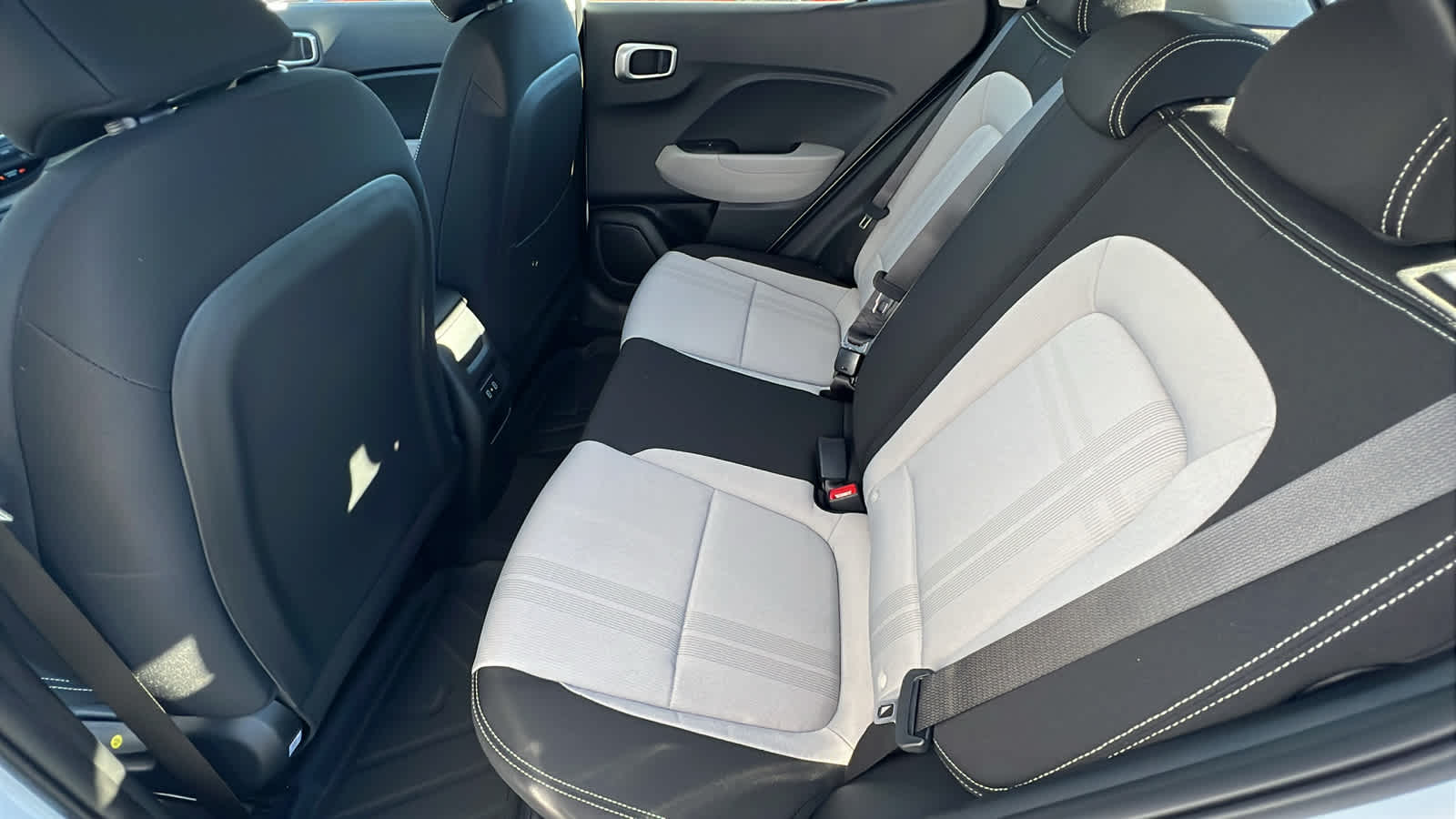 Thumbnail: 2026 Hyundai Venue - 24