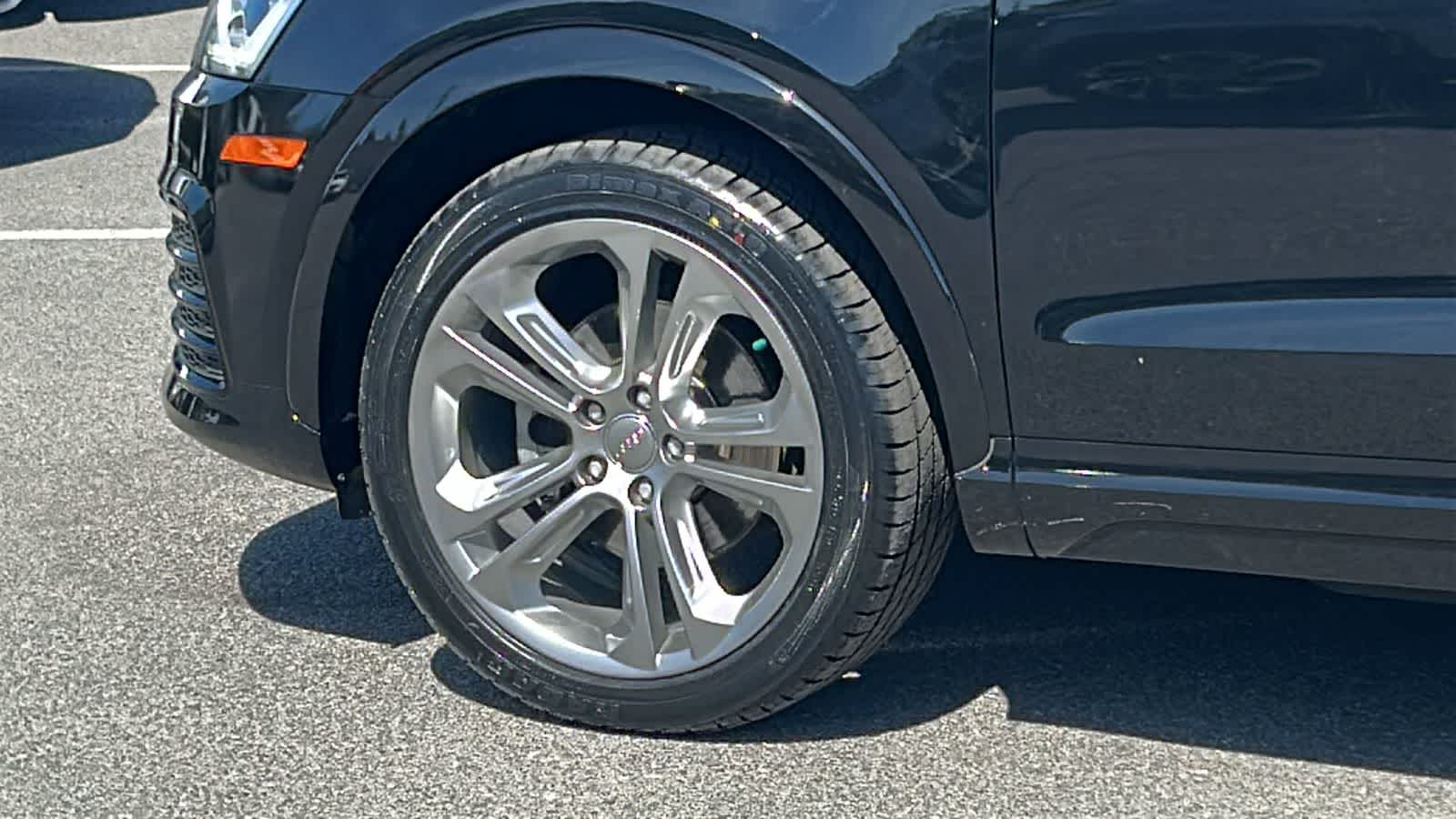 Thumbnail: 2016 Audi Q3 - 9