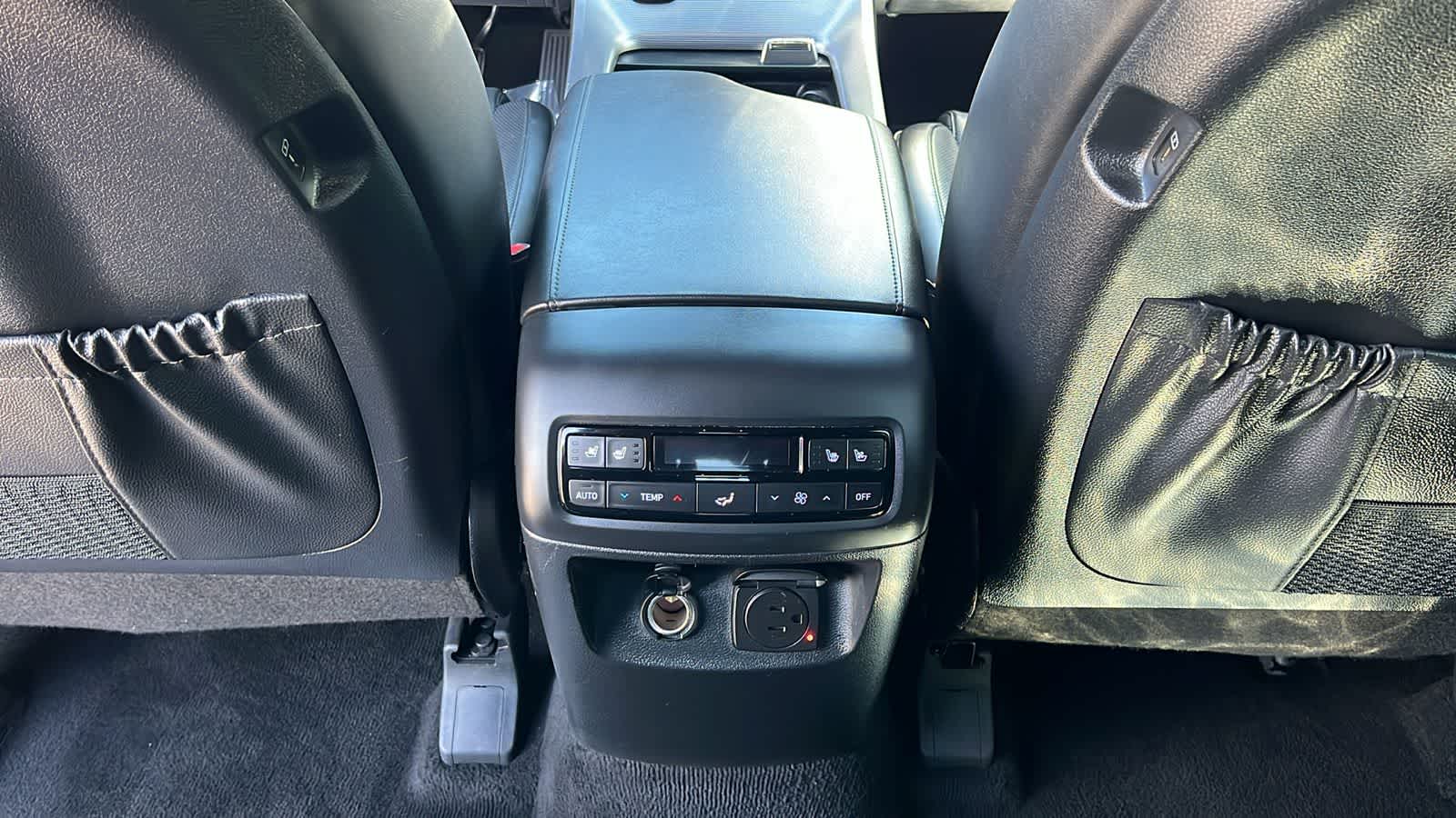 Thumbnail: 2024 Hyundai Palisade - 25