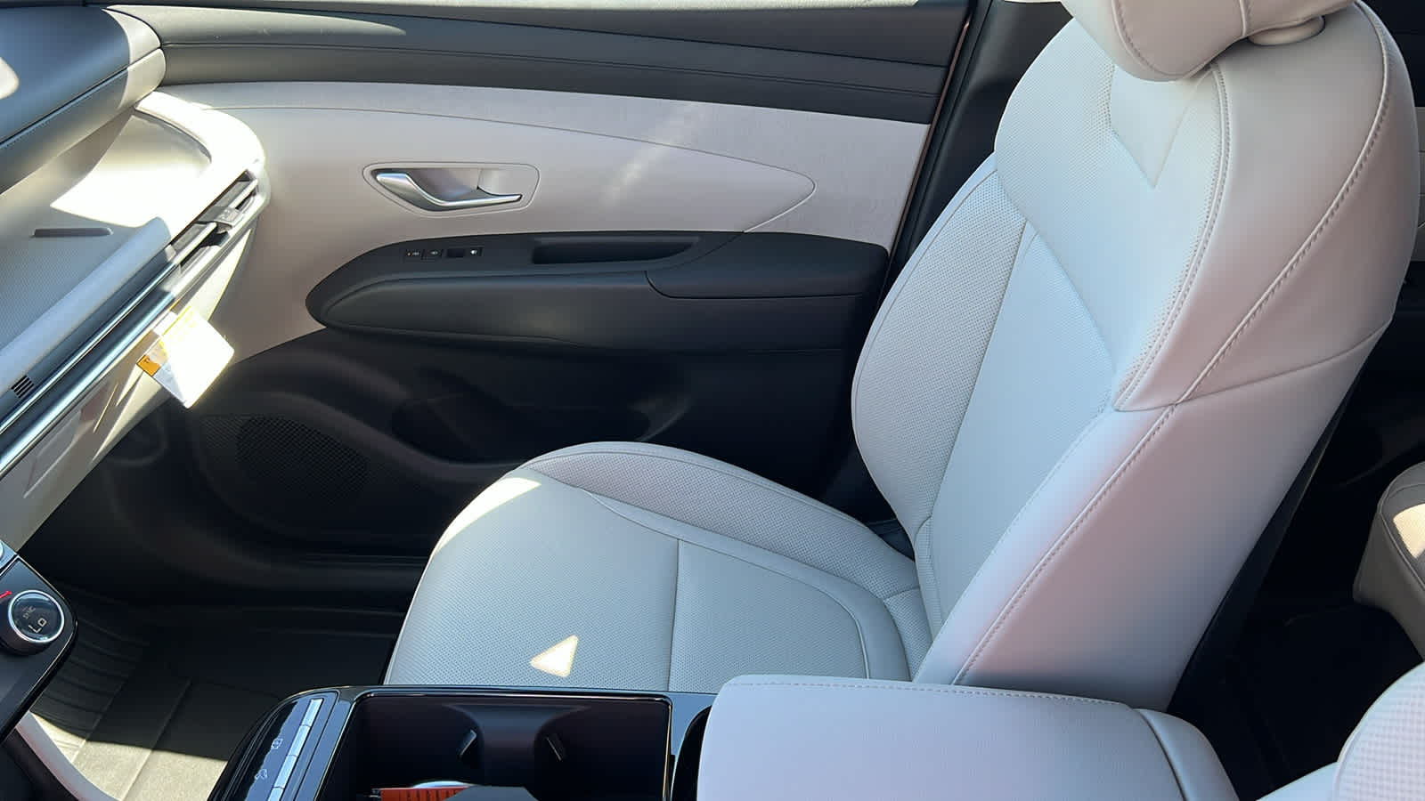 Thumbnail: 2025 Hyundai Tucson - 12