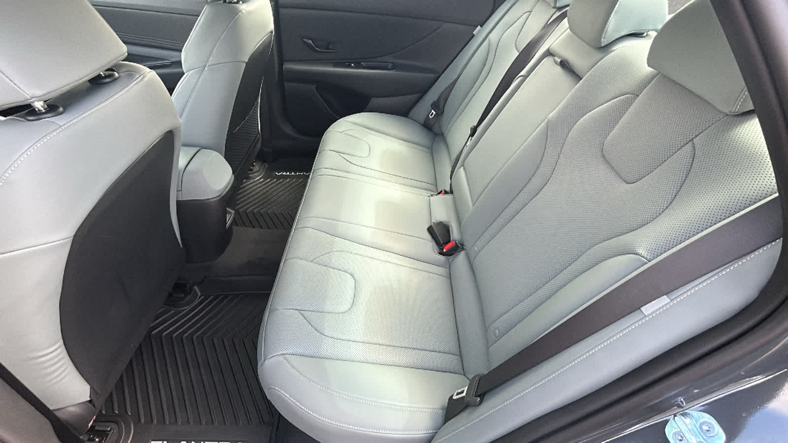 Thumbnail: 2026 Hyundai Elantra - 24