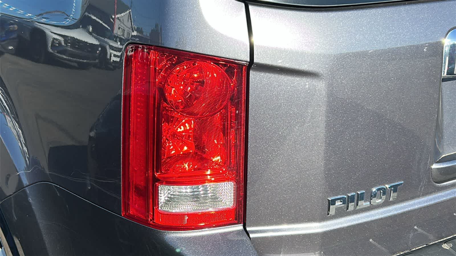 Thumbnail: 2014 Honda Pilot - 9