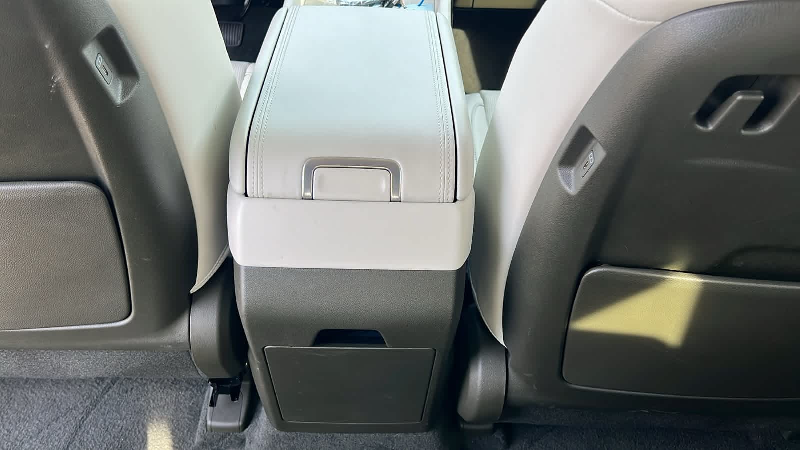 Thumbnail: 2025 Hyundai Santa Fe - 25