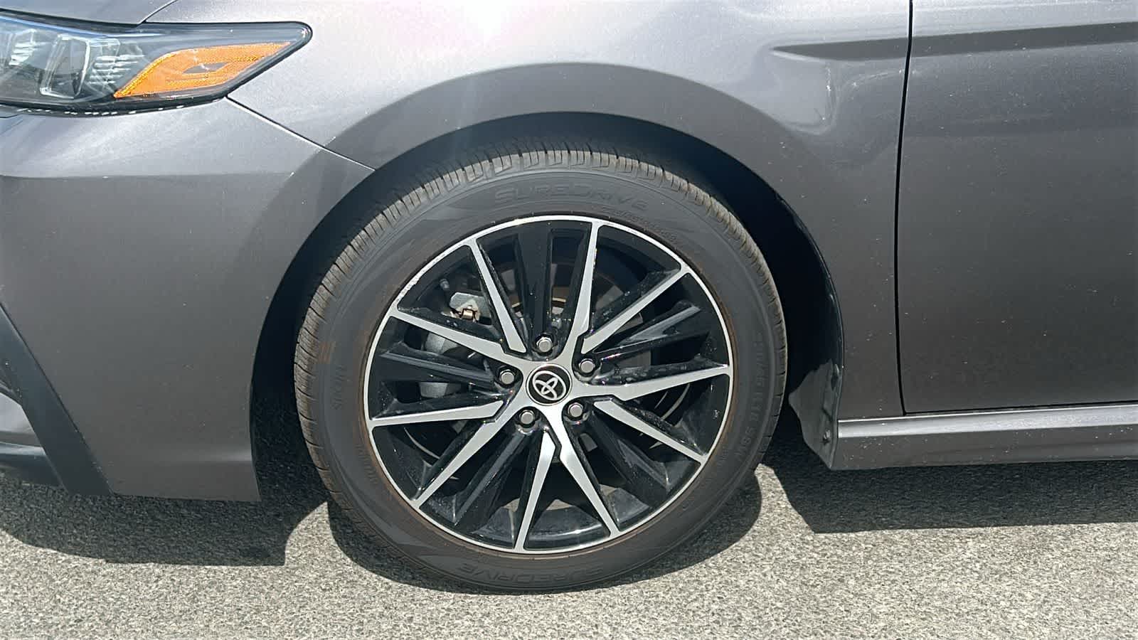 Thumbnail: 2023 Toyota Camry - 4