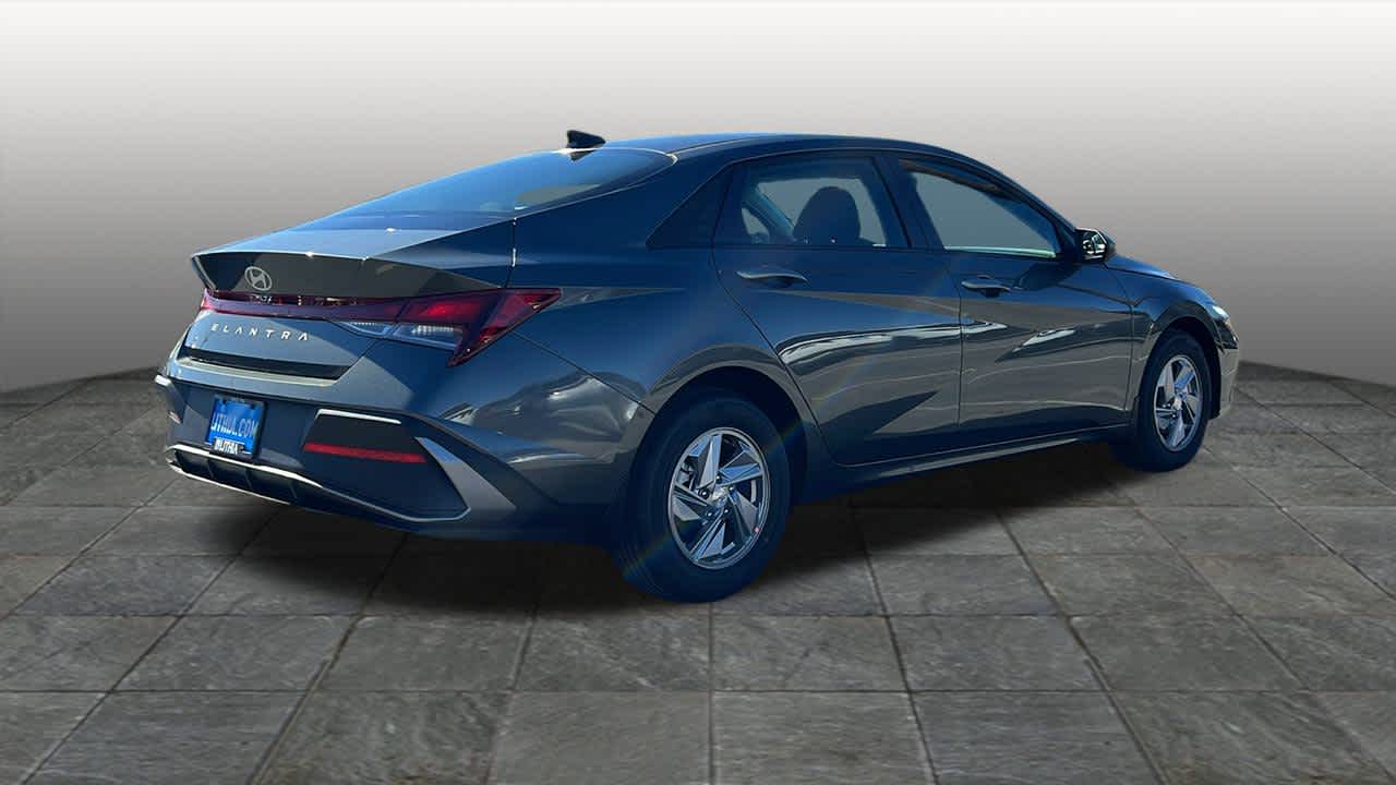 Thumbnail: 2026 Hyundai Elantra - 5