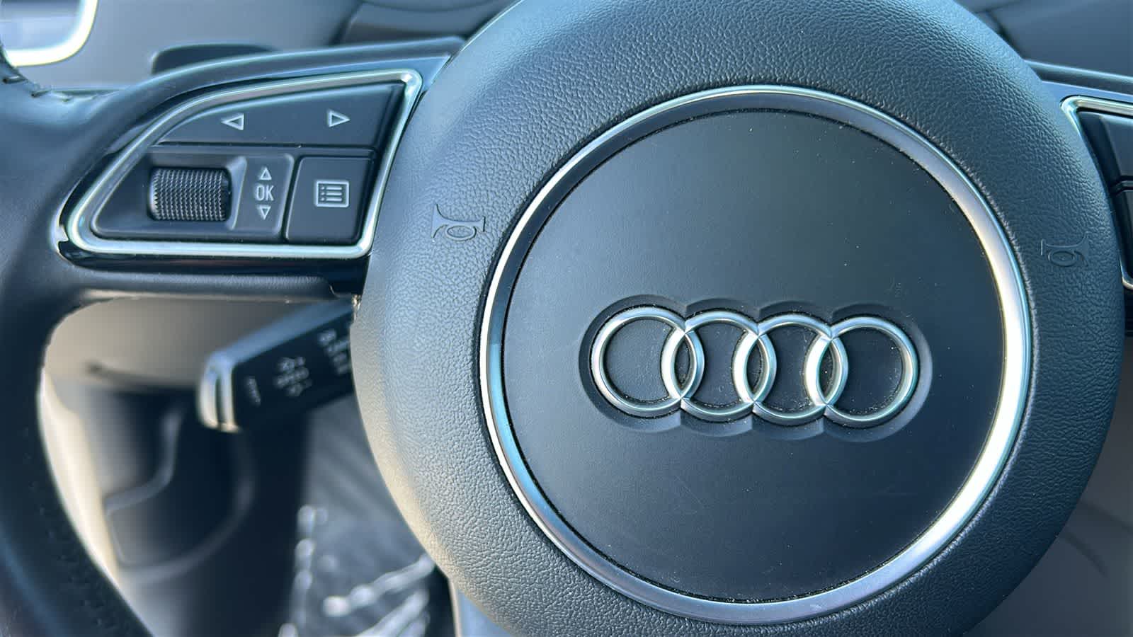 Thumbnail: 2016 Audi Q3 - 19