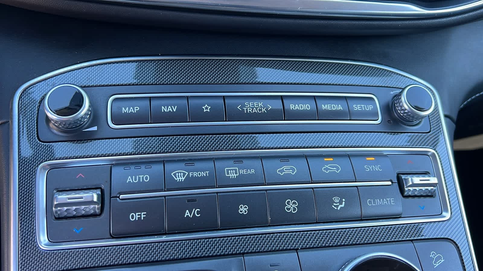 Thumbnail: 2021 Hyundai Santa Fe - 14