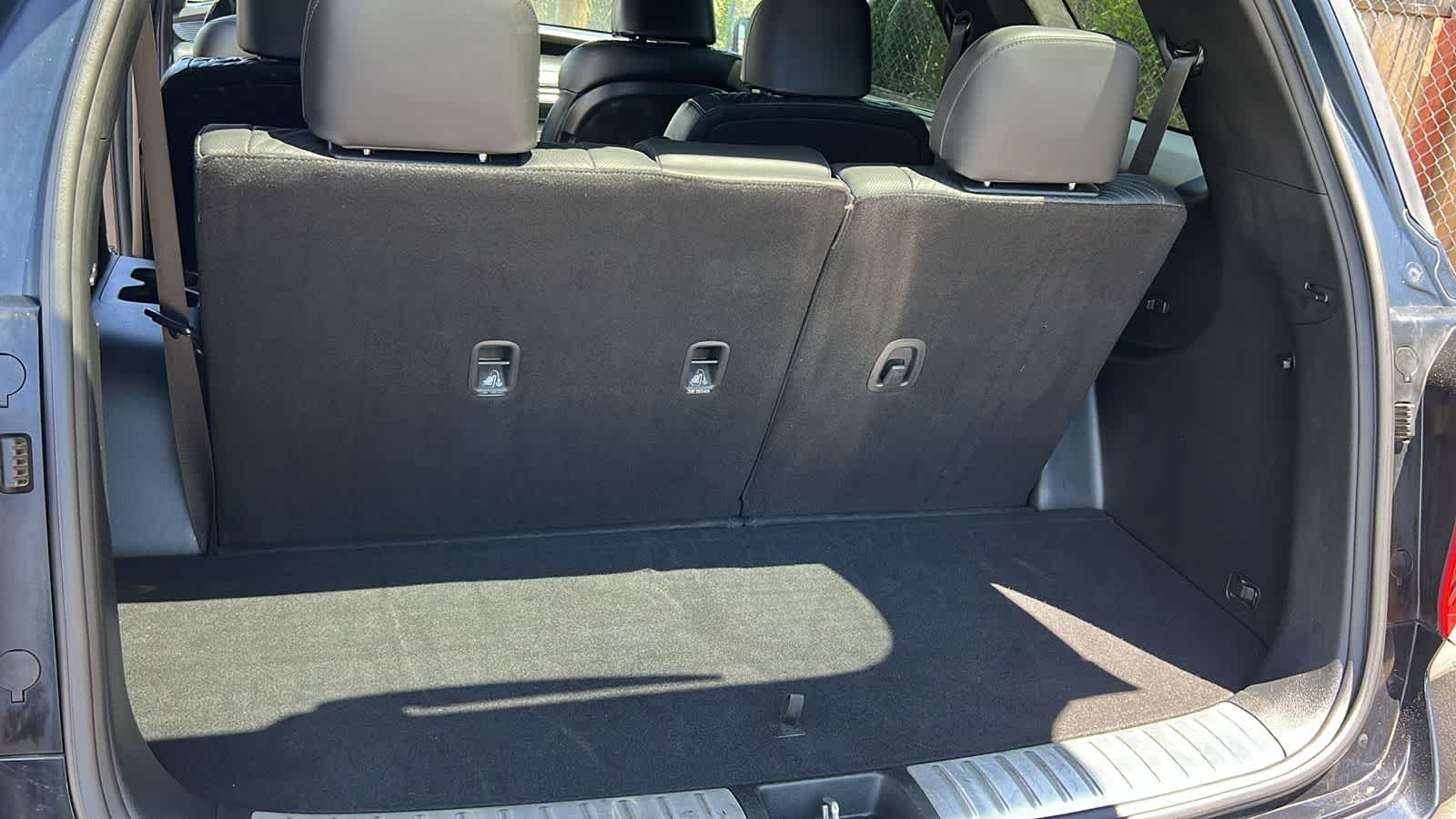 Thumbnail: 2024 Hyundai Palisade - 27