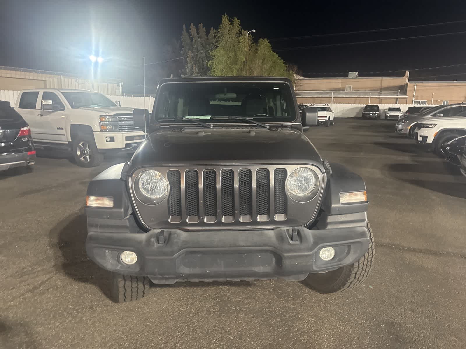 Thumbnail: 2019 Jeep Wrangler - 8