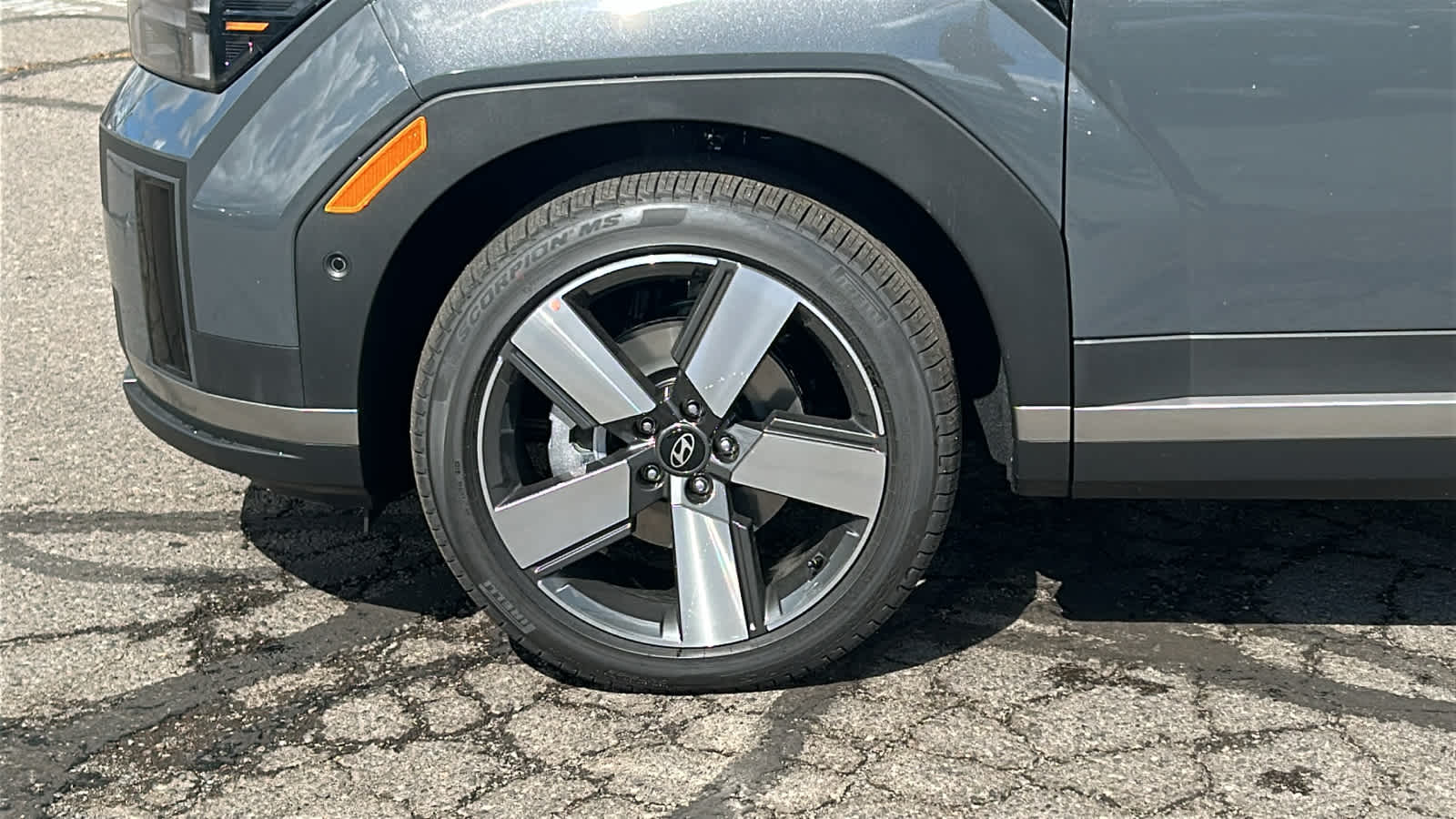 Thumbnail: 2026 Hyundai Santa Fe - 9