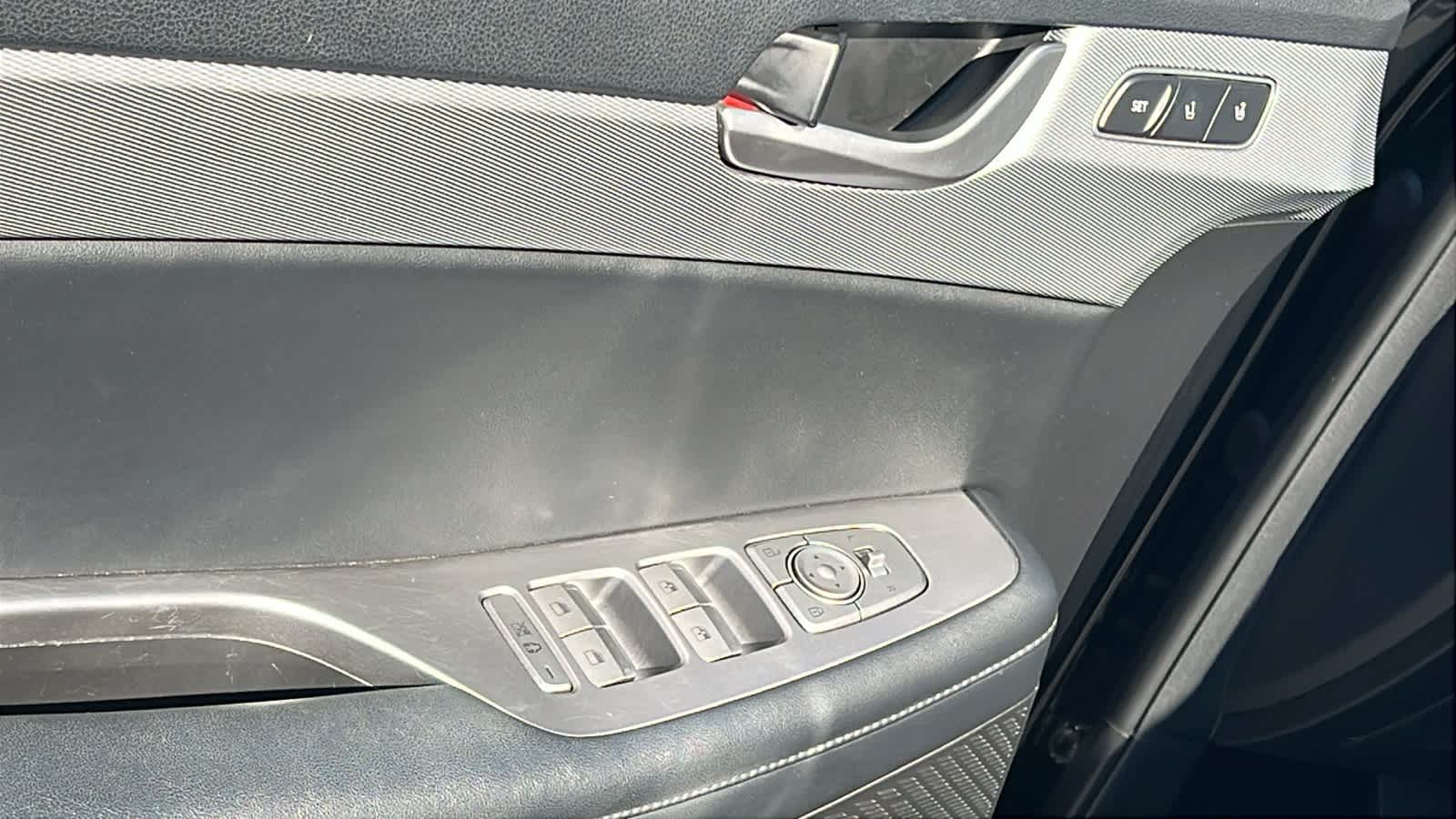 Thumbnail: 2020 Hyundai Palisade - 22