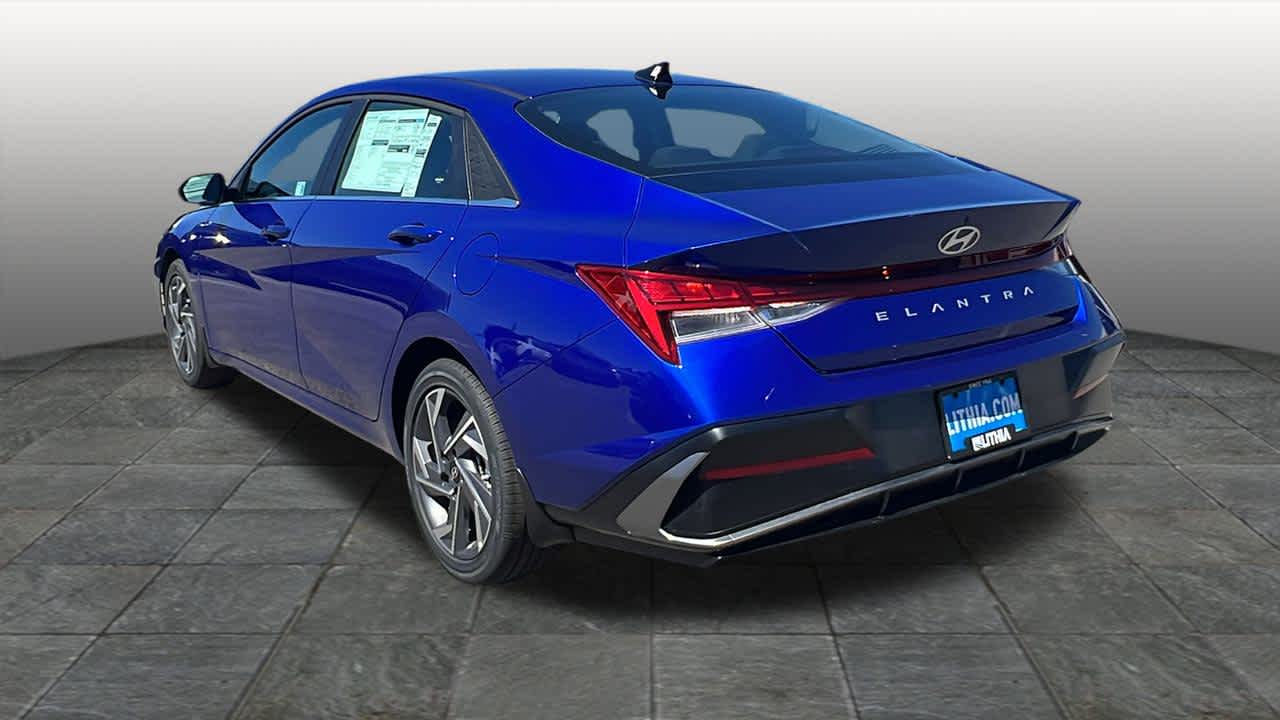 Thumbnail: 2025 Hyundai Elantra - 7