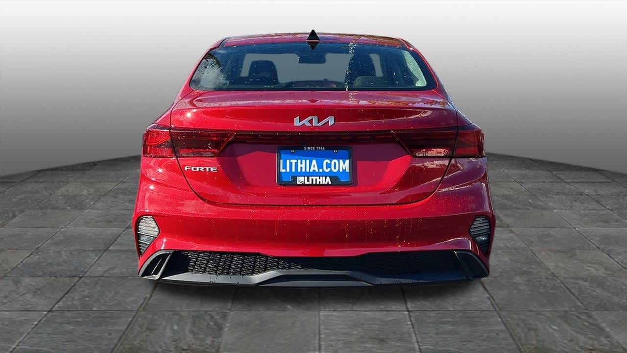 Thumbnail: 2023 Kia Forte - 6
