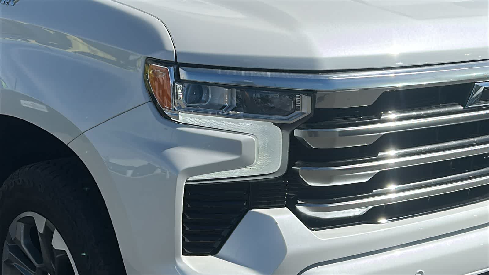 Thumbnail: 2024 Chevrolet Silverado 1500 - 20