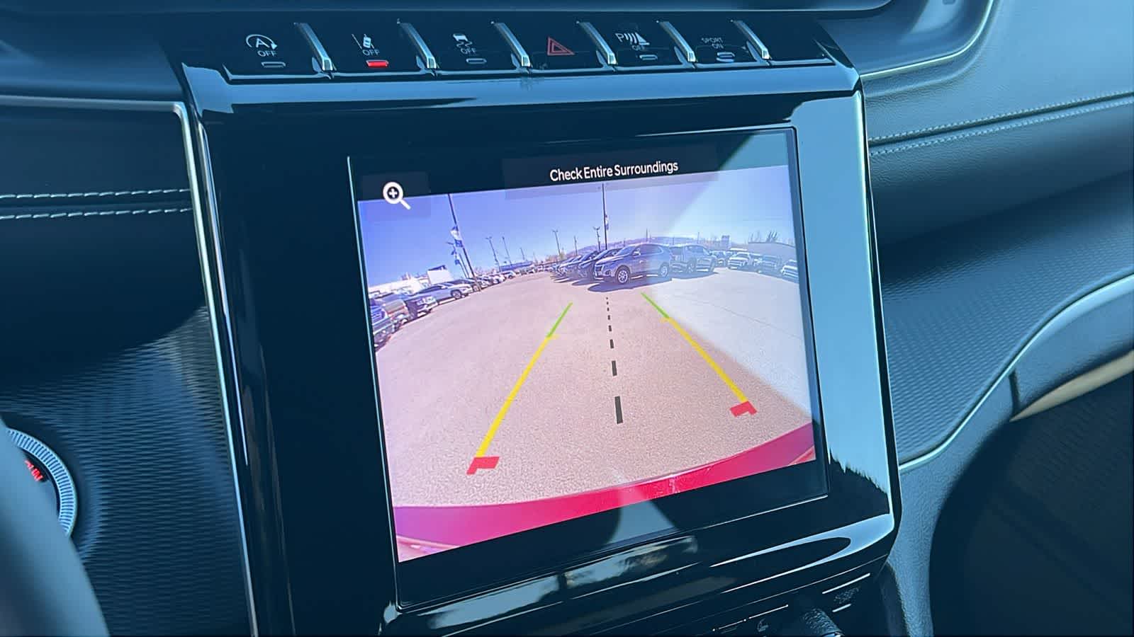 Thumbnail: 2024 Jeep Grand Cherokee L - 16