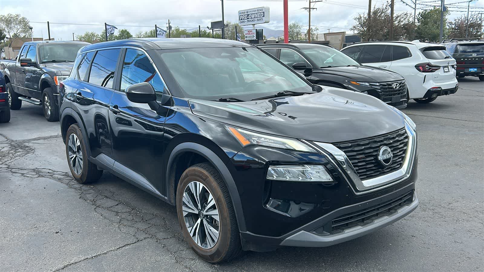 Thumbnail: 2023 Nissan Rogue - 18