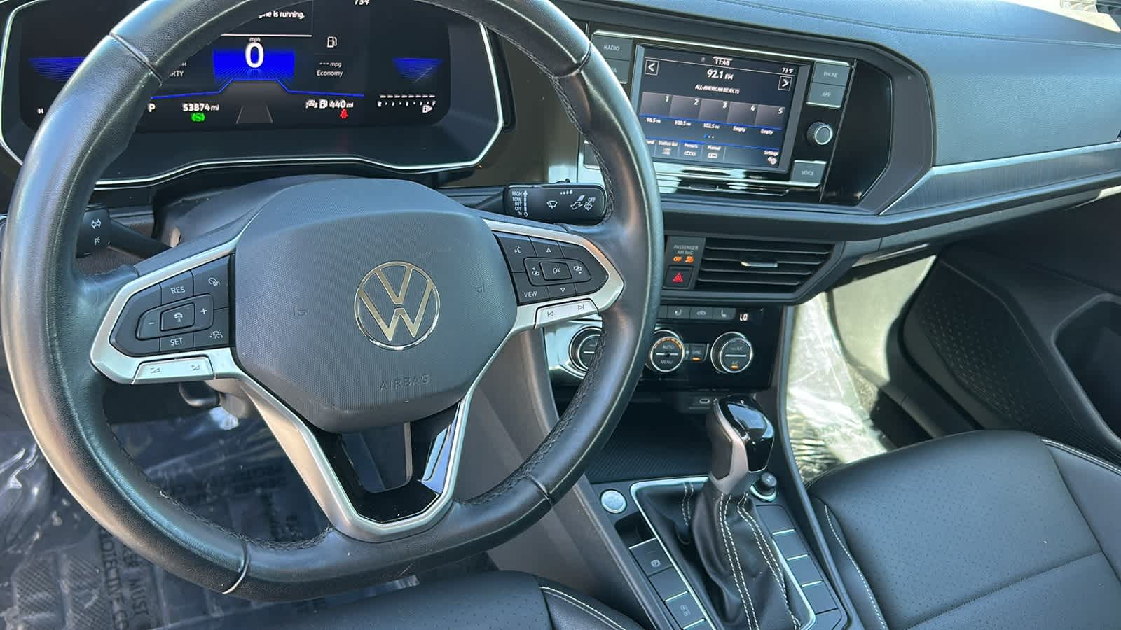 Thumbnail: 2024 Volkswagen Jetta - 10