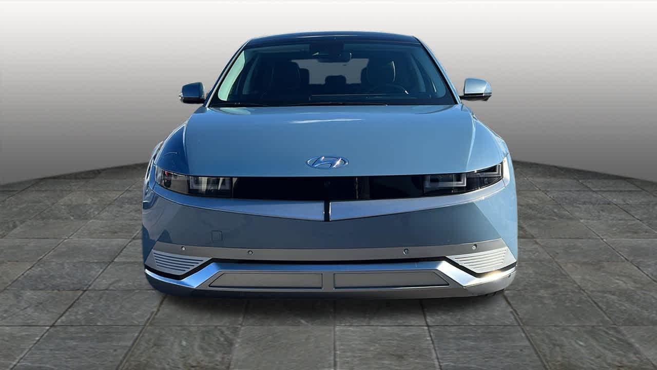 Thumbnail: 2023 Hyundai Ioniq 5 - 2