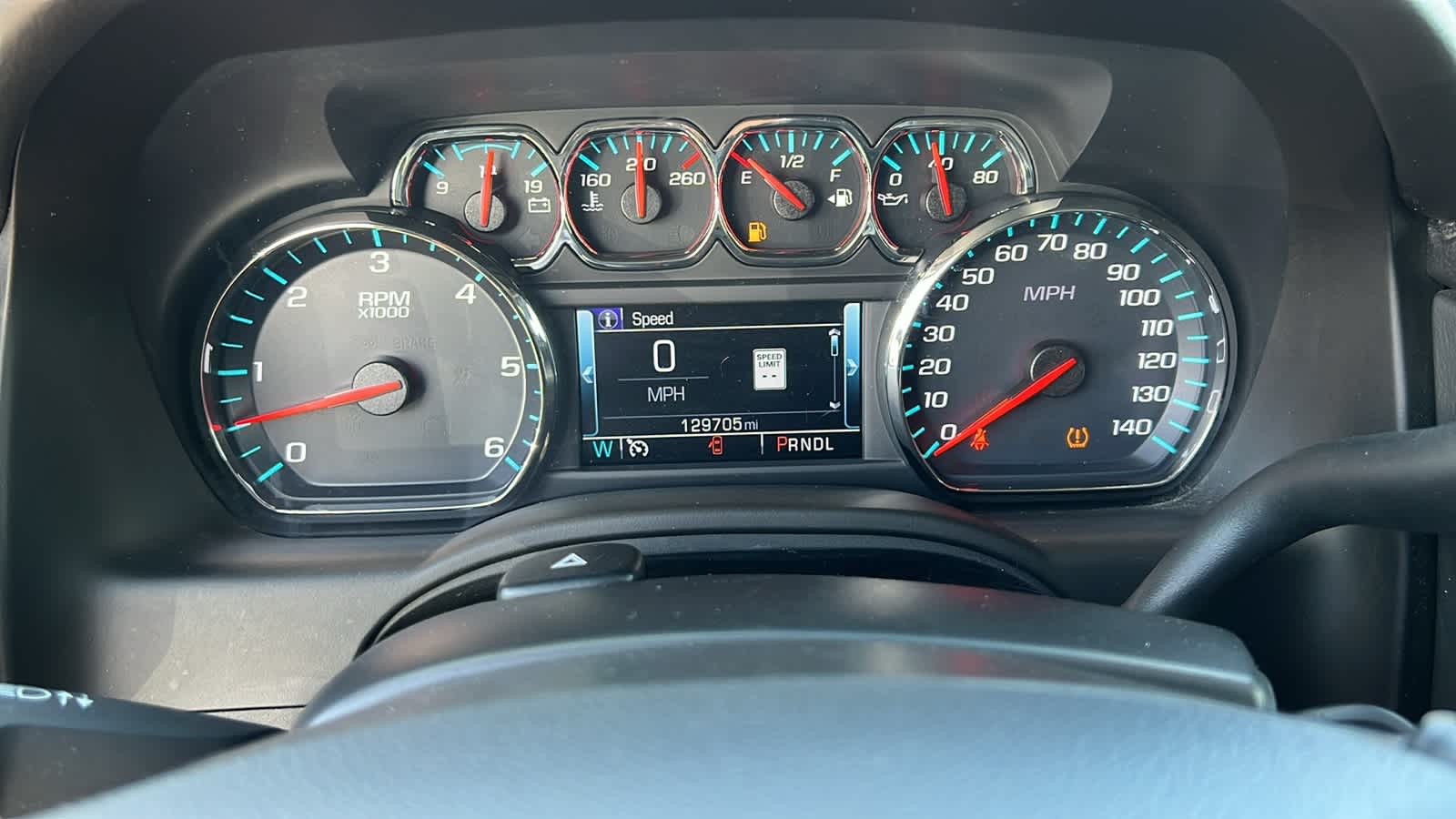 Thumbnail: 2019 Chevrolet Suburban - 21