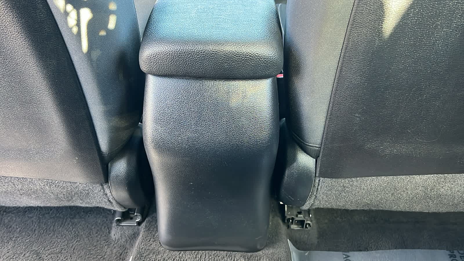 Thumbnail: 2023 Kia Forte - 25