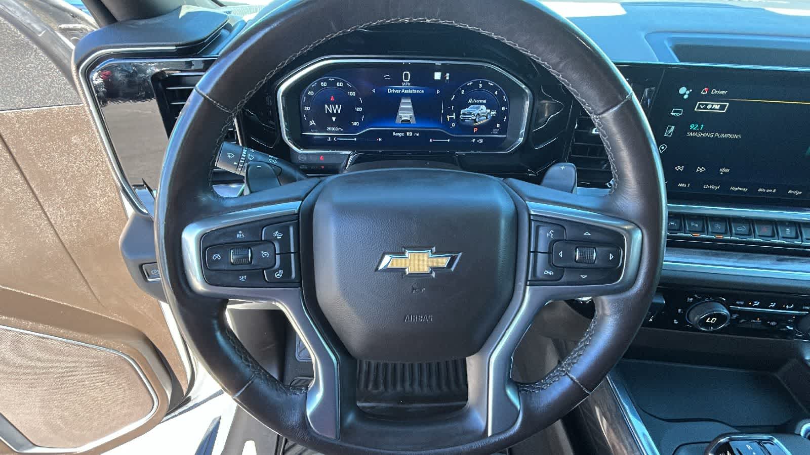 Thumbnail: 2022 Chevrolet Silverado 1500 - 17