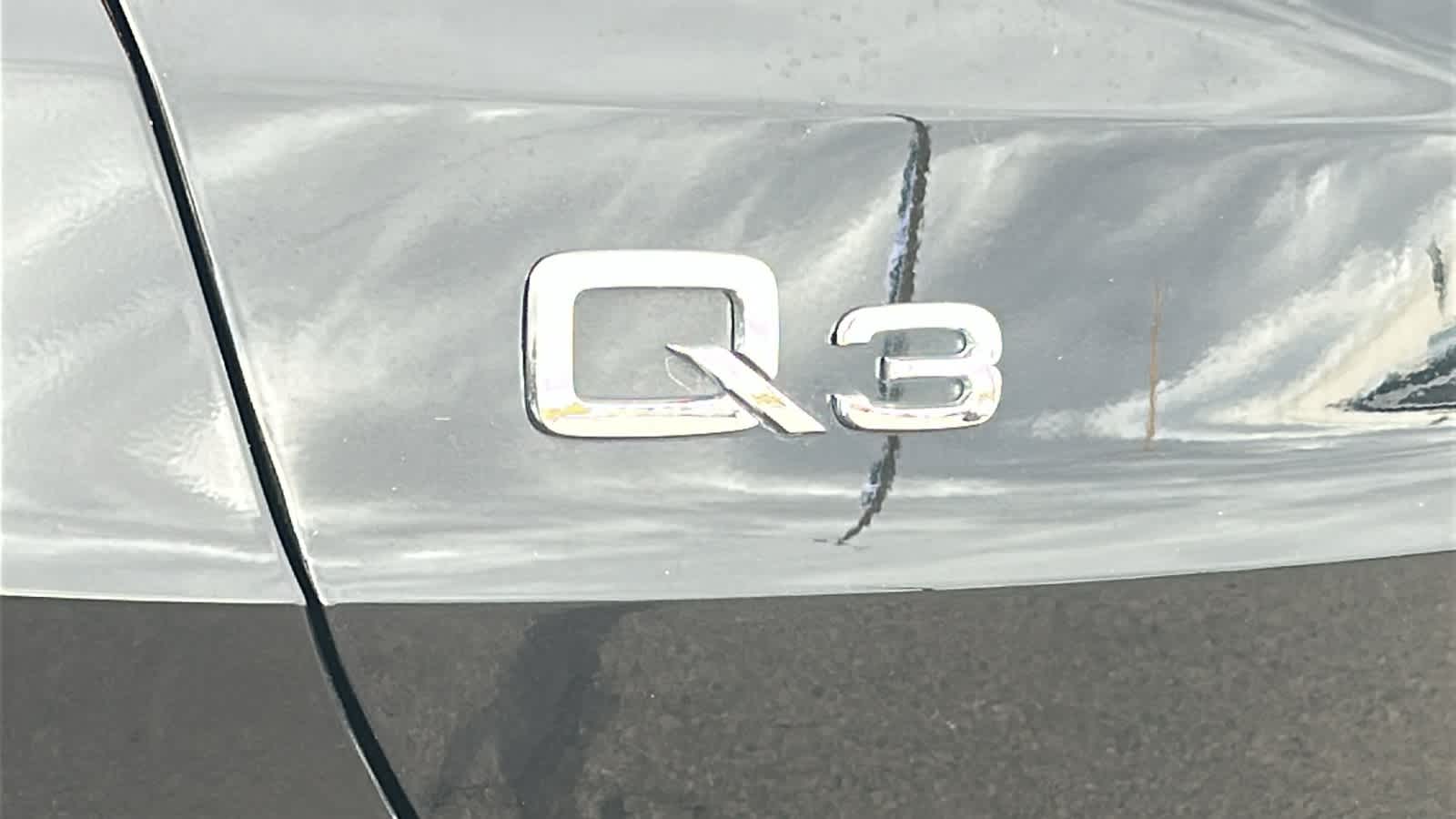 Thumbnail: 2022 Audi Q3 - 28